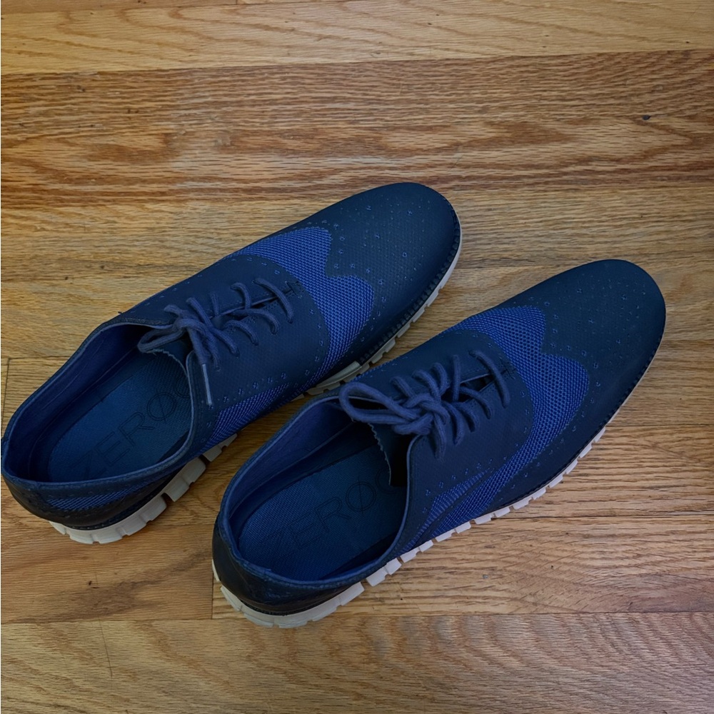 Cole Hahn Blue Suede Low-Top Sneakers with White Soles Sz 12